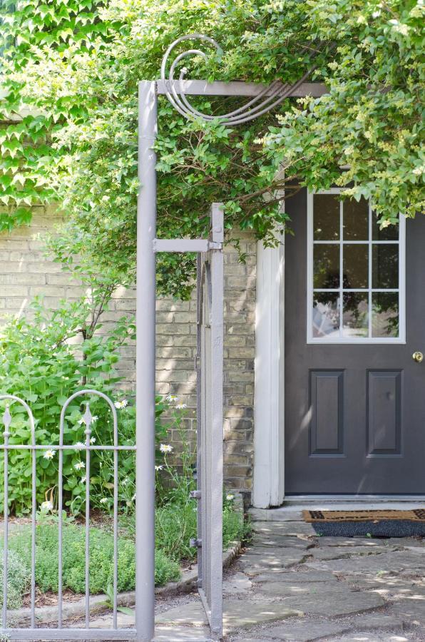 Avery House B&B Stratford Extérieur photo